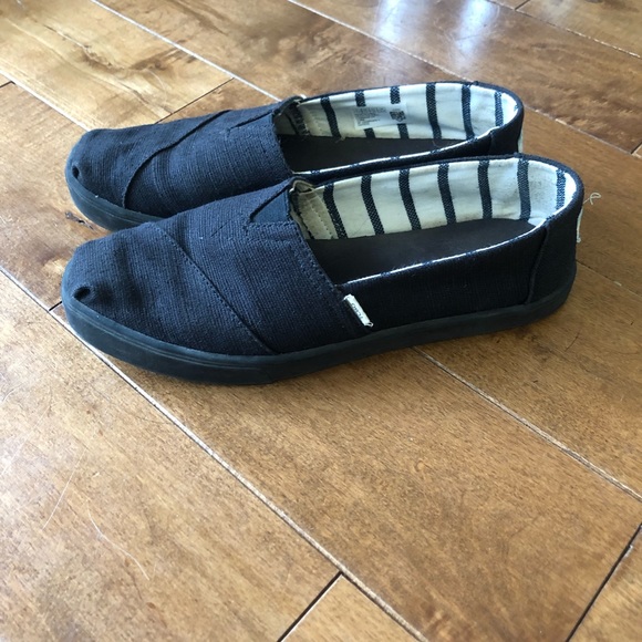 Toms Alpargata slip ons - Picture 2 of 4